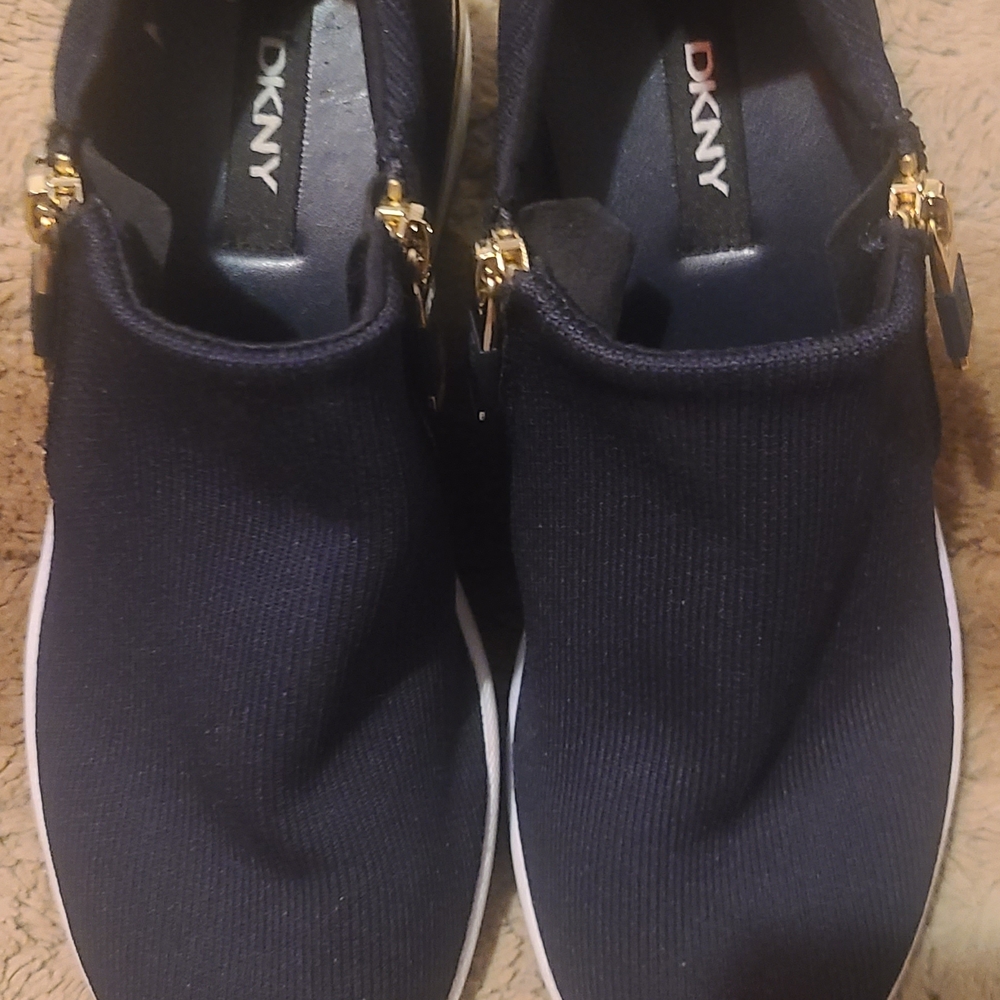DKNY Women's Black Slip-On Shoes